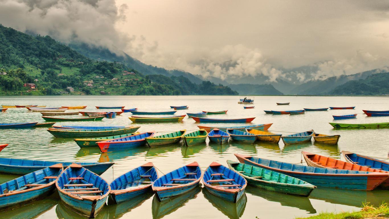 Lake Pokhara Boats, Nepal Wallpaper 1366x768