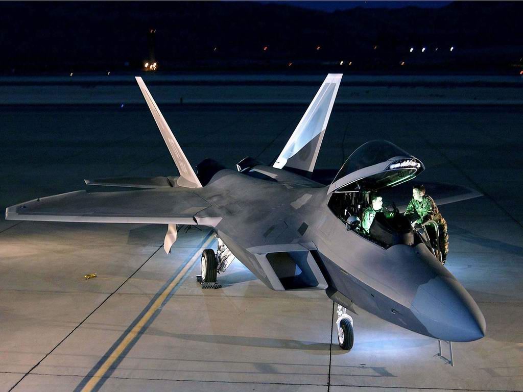 Parked F22 wallpaper. Parked F22