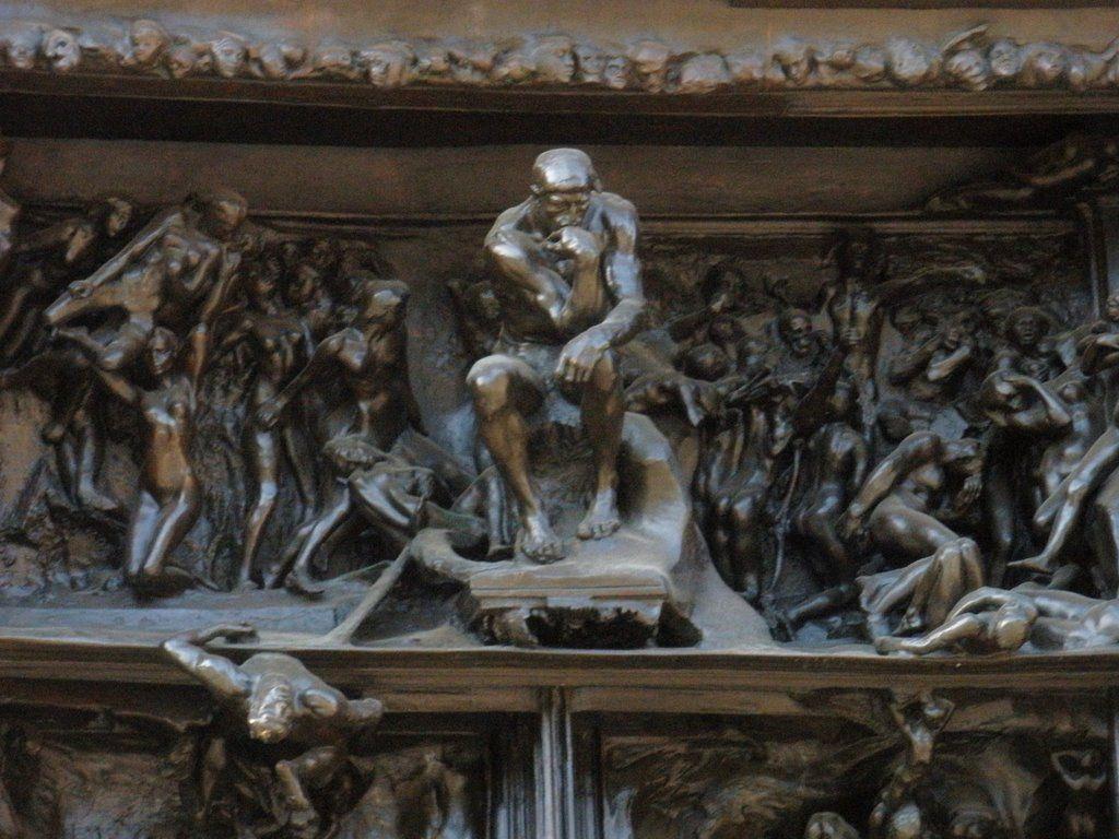 Panoramio of The Thinker at the Gates of Hell