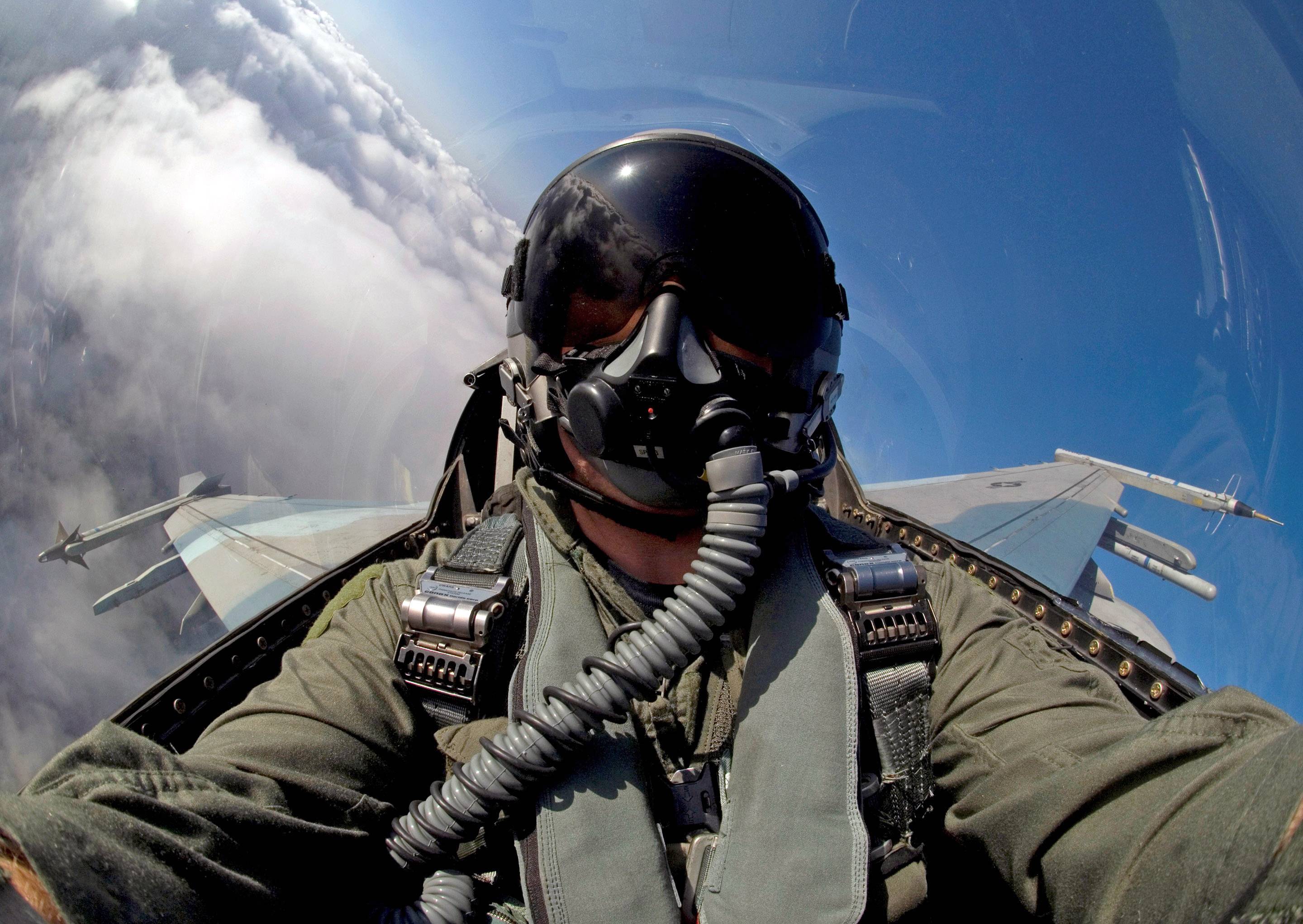 Fighter Jet Pilot Desktop Wallpaper