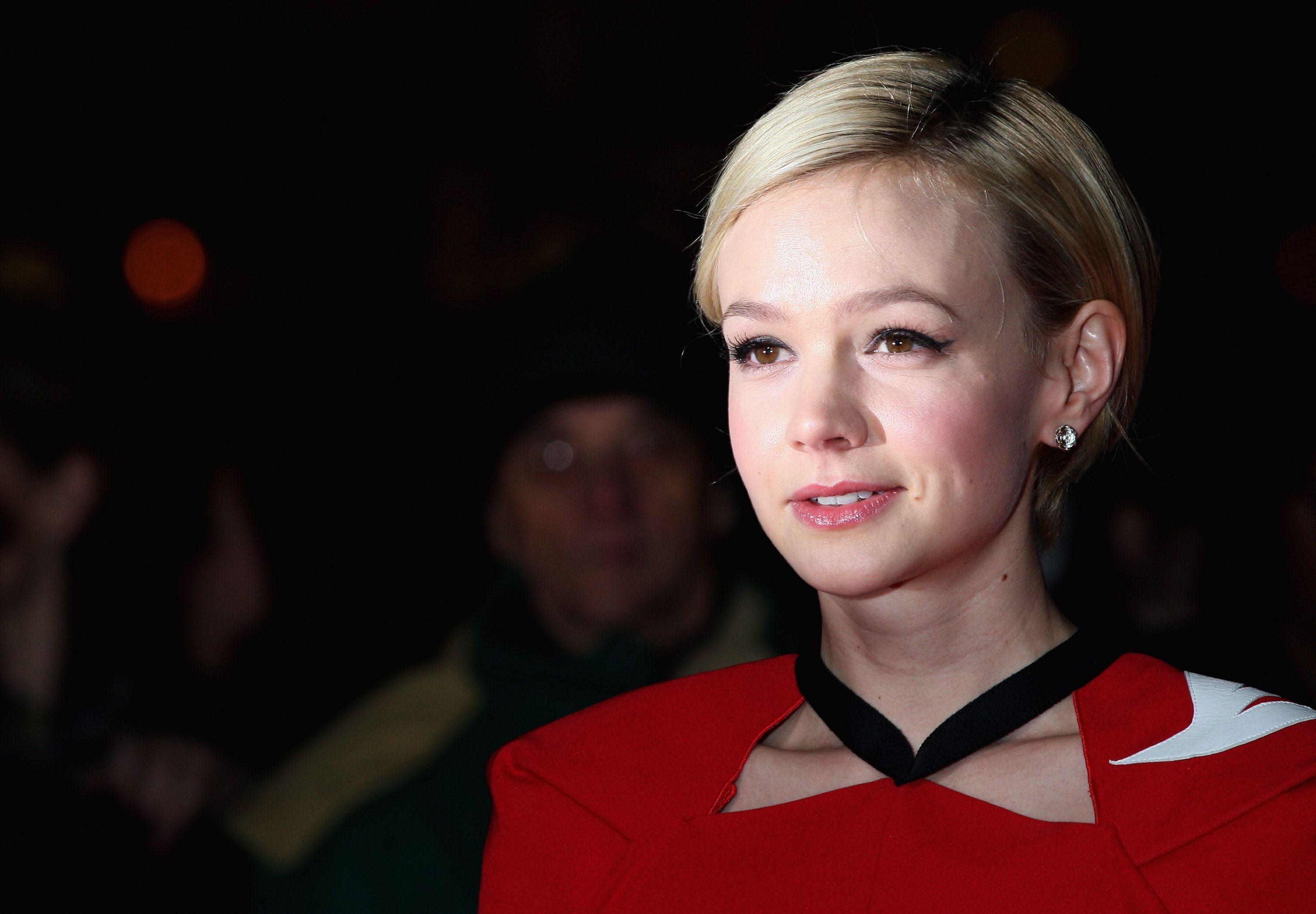 Carey Mulligan&;s pixie cut was perfectly coiffed