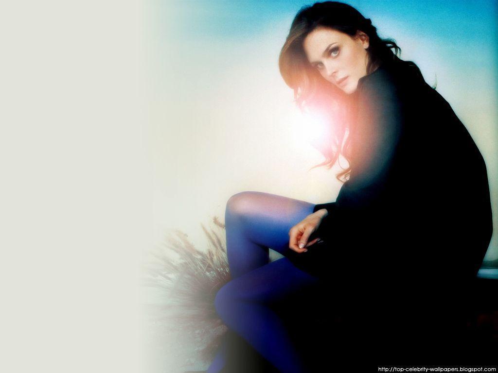 Deschanel image Emily Deschanel HD wallpaper and background photo