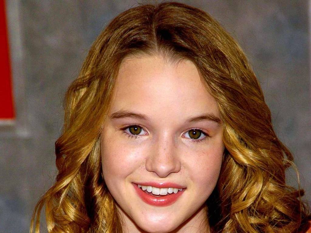 Kay Panabaker 2003