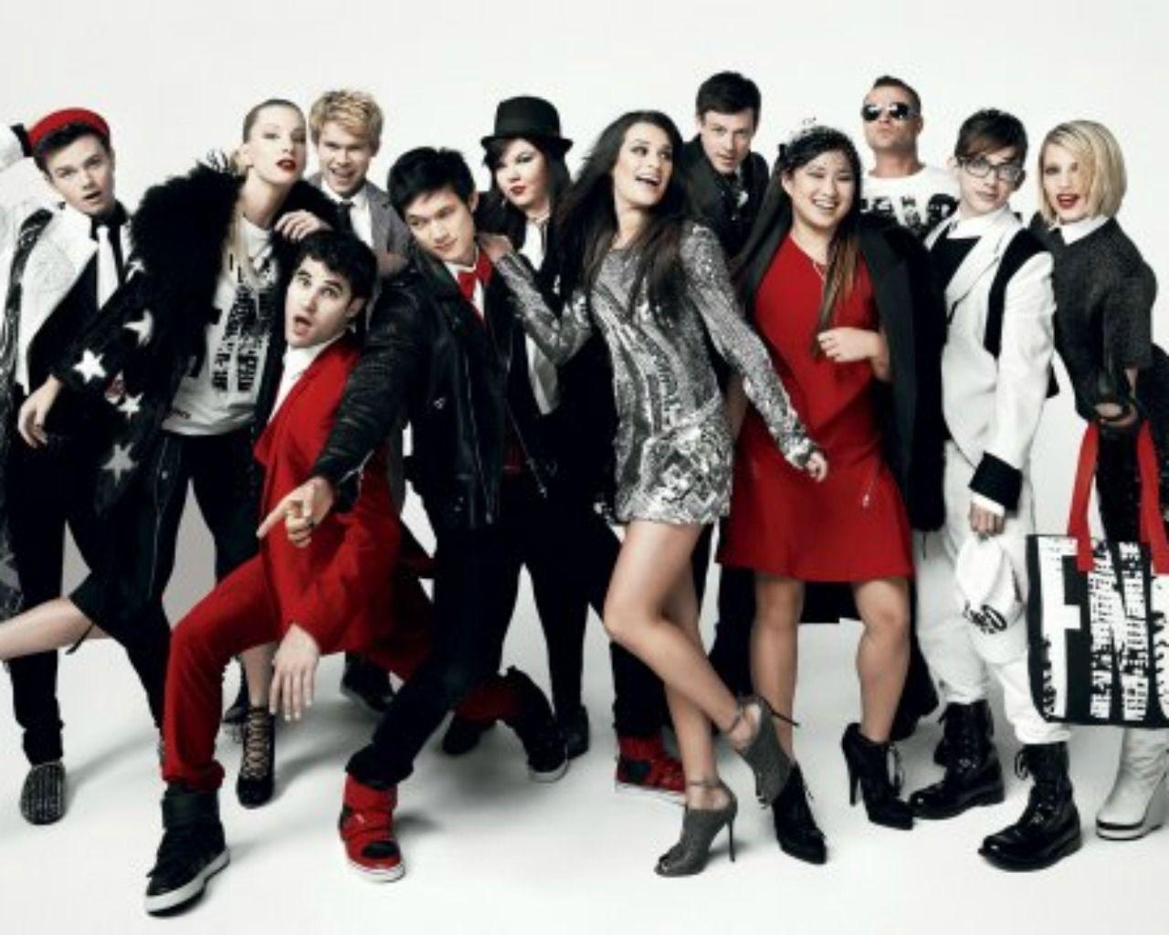 image For > Glee Wallpaper Season 3