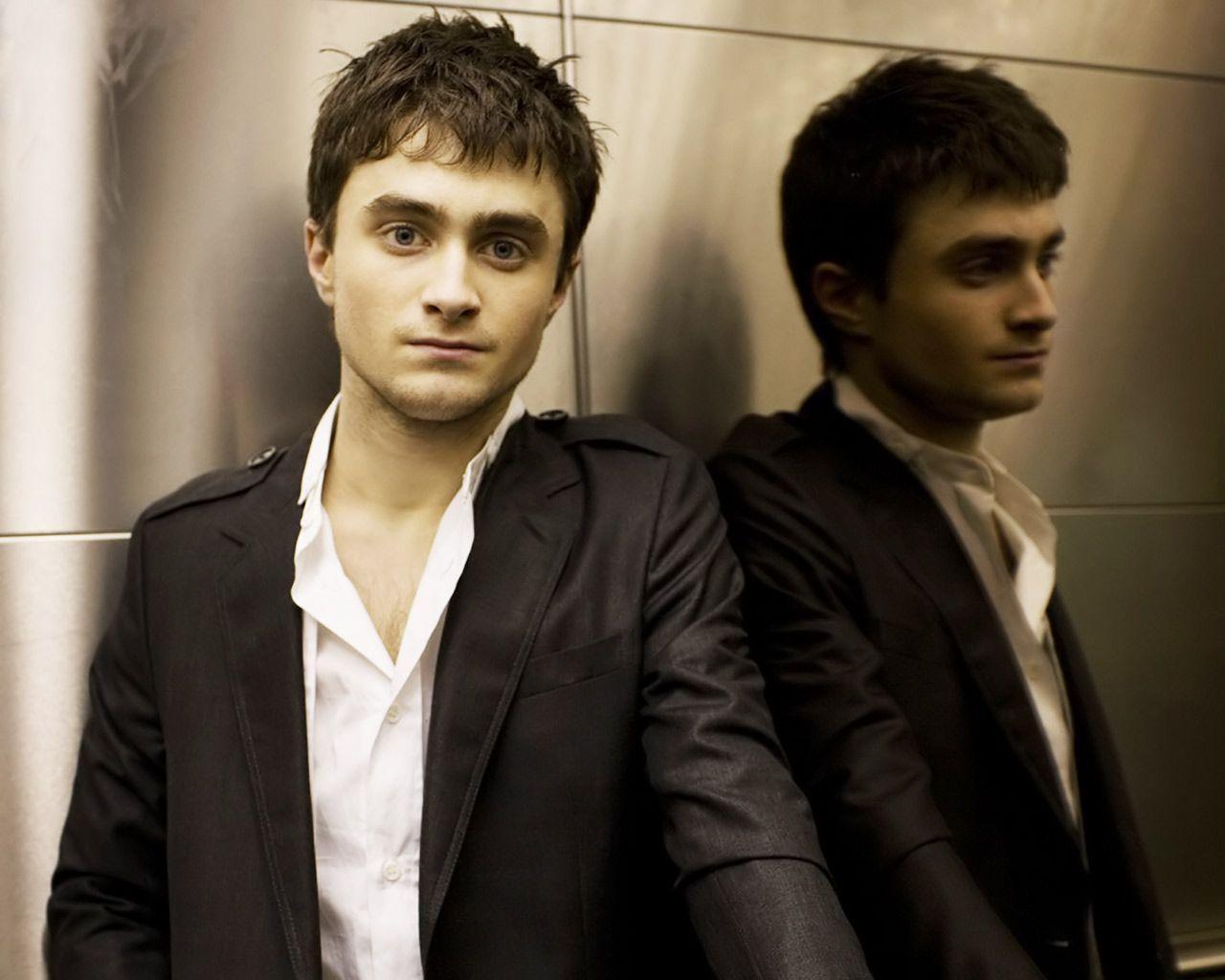 Desktop Wallpaper · Celebrities · Men · Daniel Radcliffe. Free