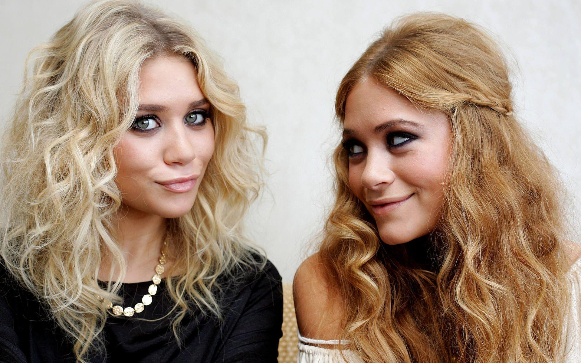 Sexy olsen twins wallpapers
