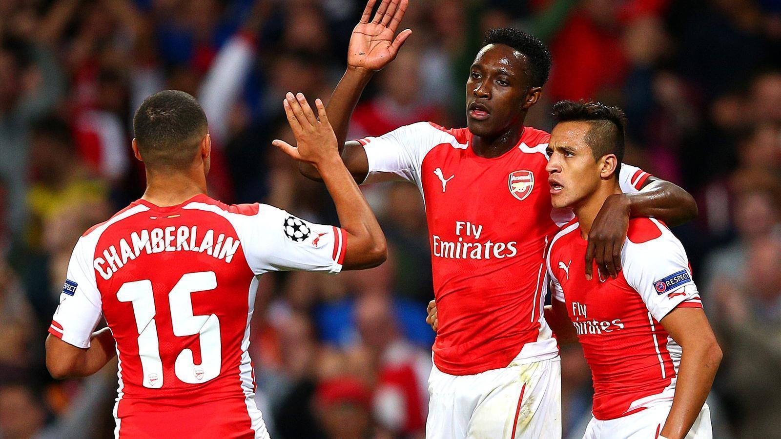 Welbeck Hits First Hat Trick In Arsenal Romp League