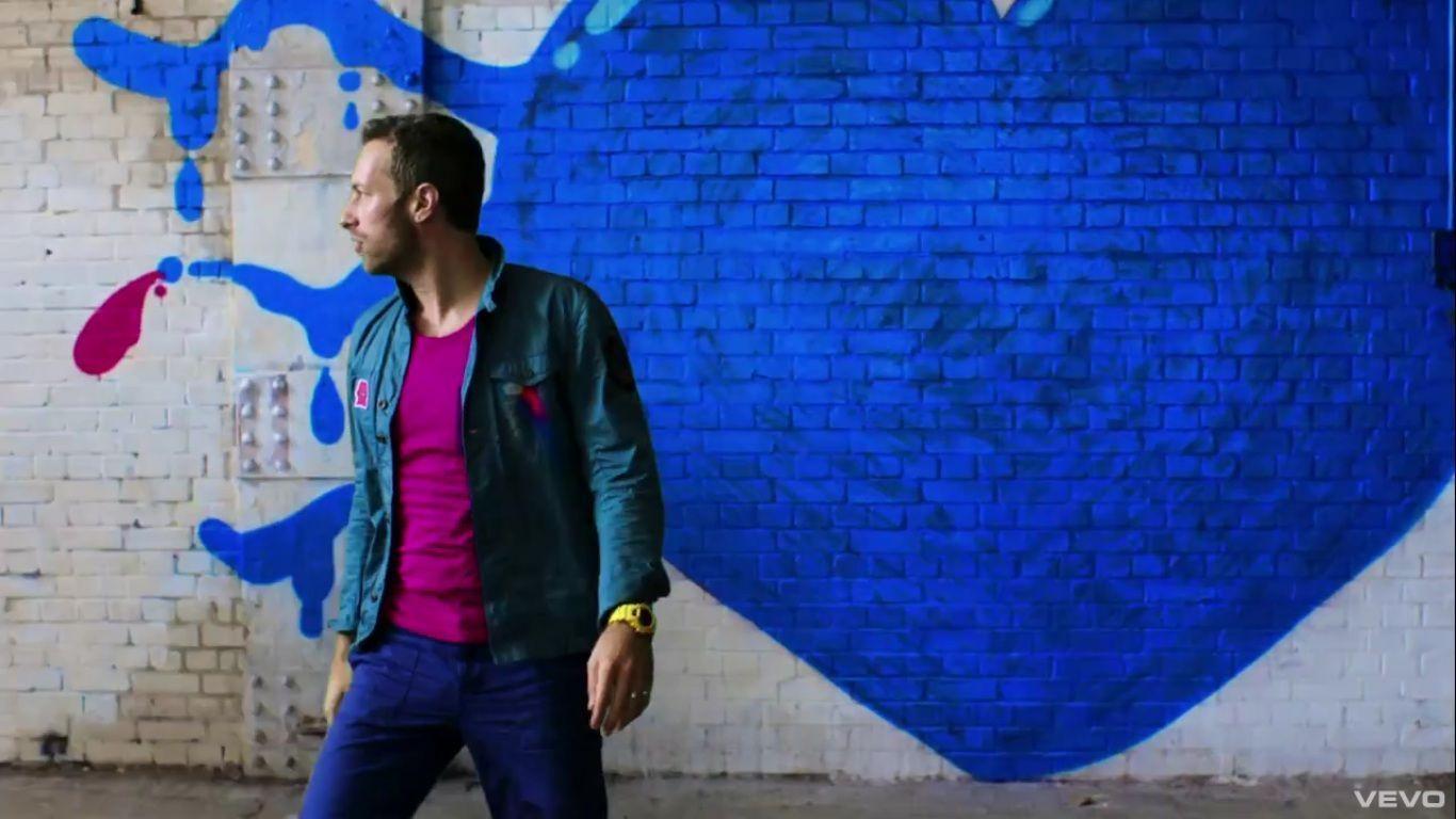 FOREVER ROCKIN rockin video Coldplay s Every teardrop is a