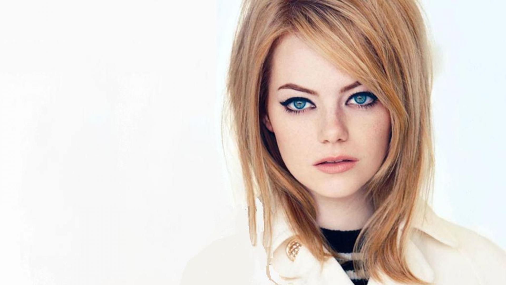 Actress Emma Stone in White Background Wallpaper