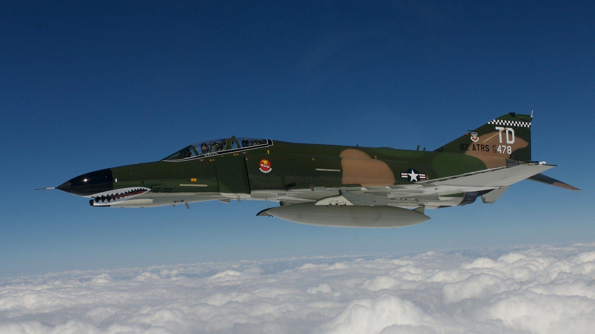 F 4 Phantom Sept