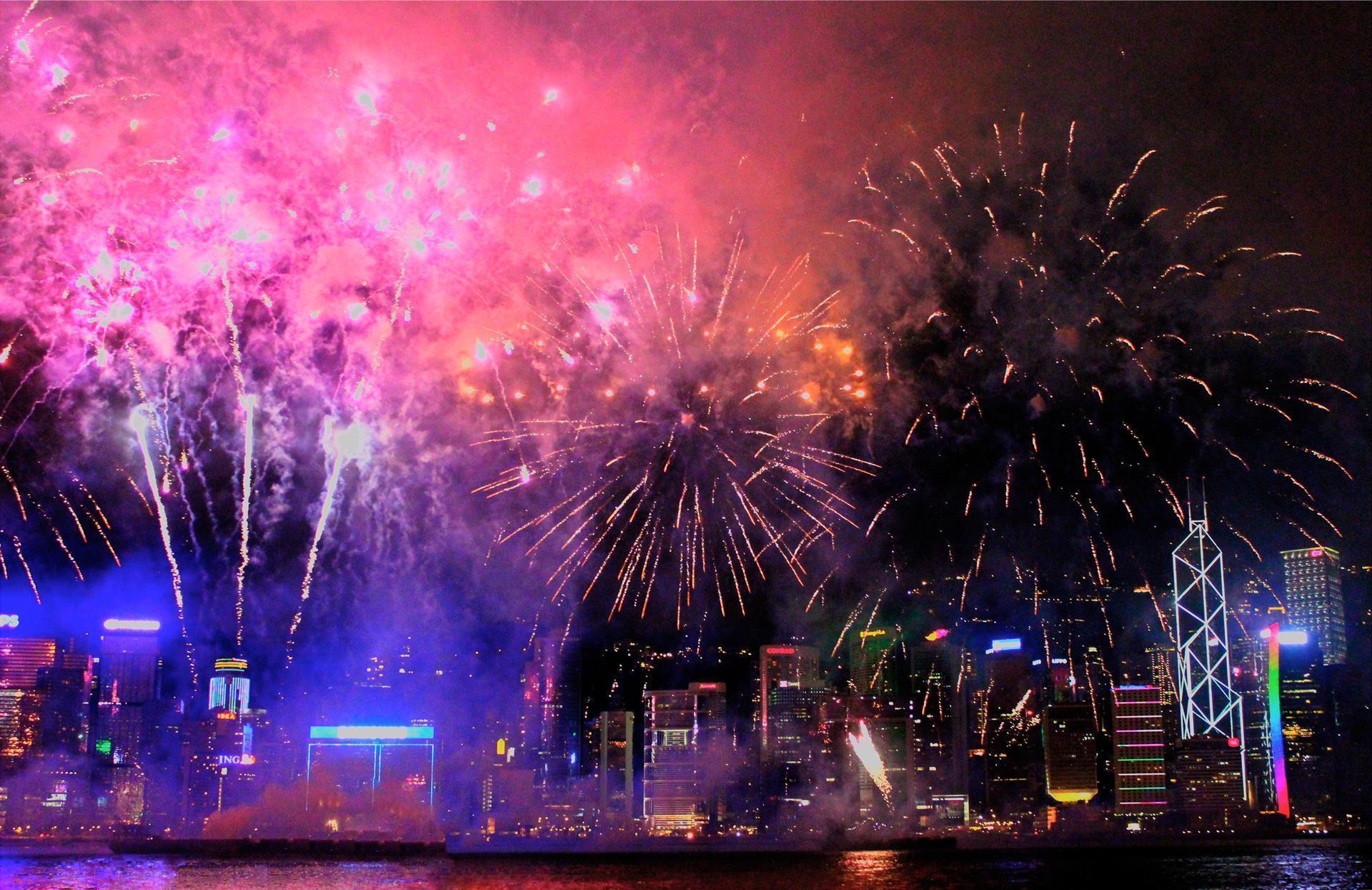 Happy New year Fireworks Wallpaper. New Year Wallpaper