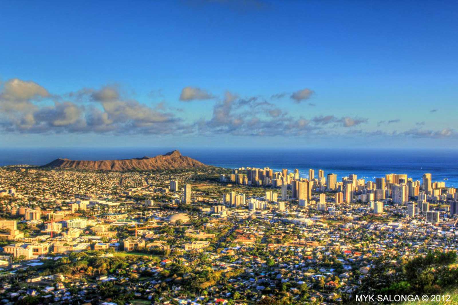 Iconic Honolulu Skyline. Hawaii Picture of