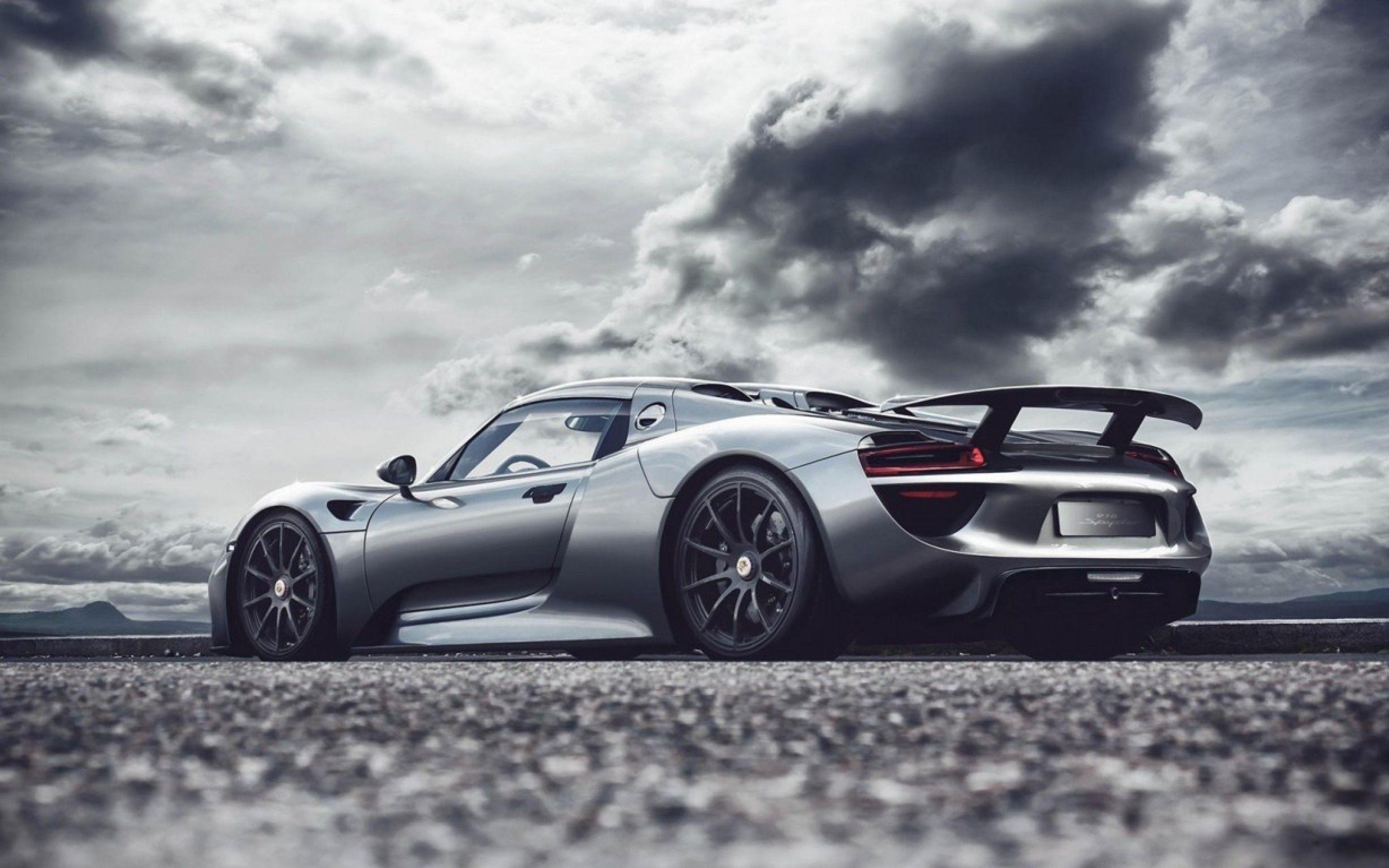 Porsche 918 Spyder Wallpaper. TanukinoSippo