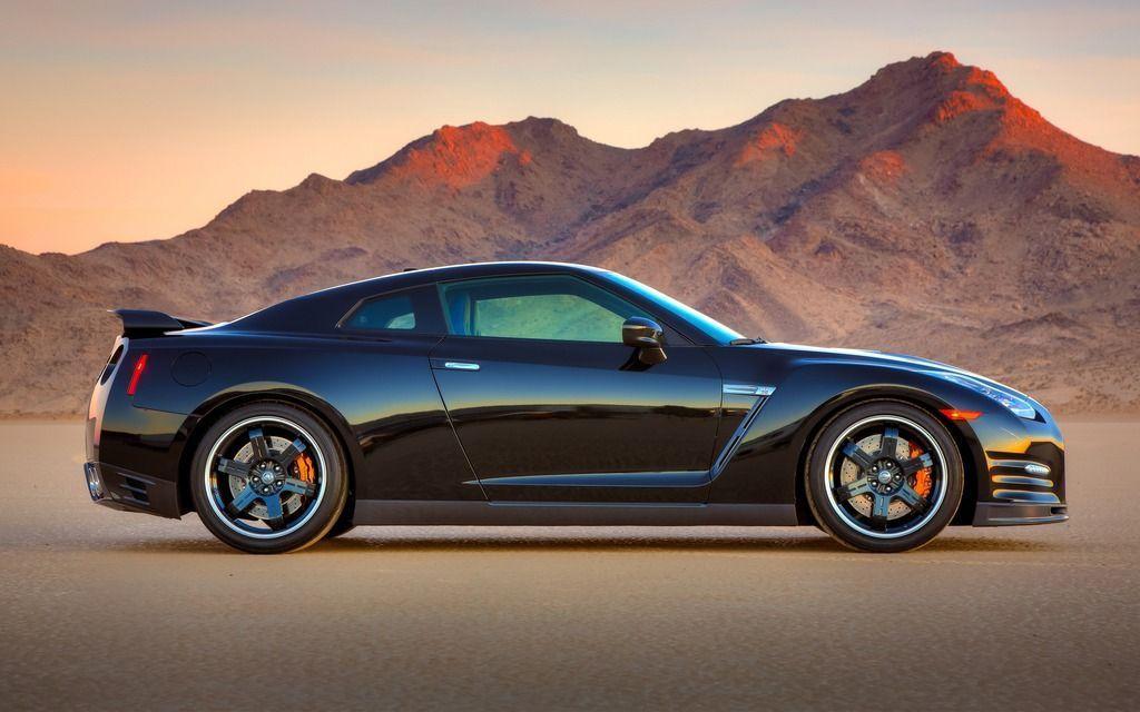 Vehicles For > Black Nissan 370z Nismo Wallpaper