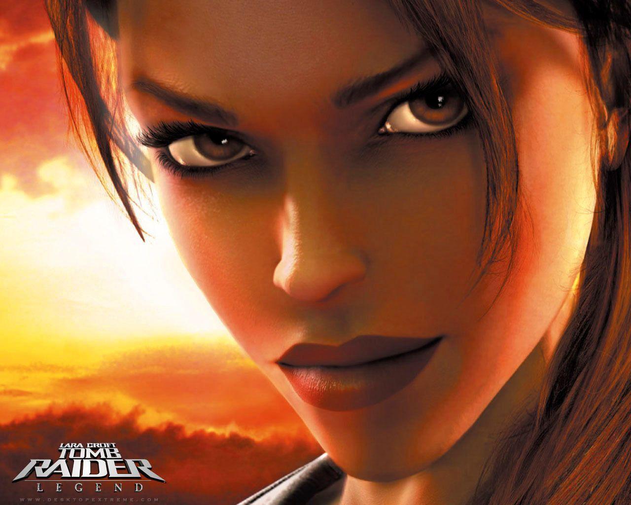 Lara Croft Raider Wallpaper