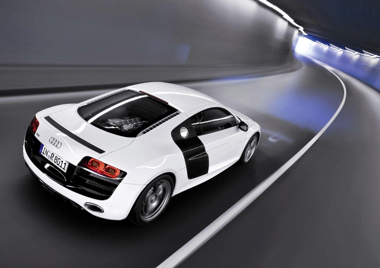 Wallpaper For > White Audi R8 V10 Wallpaper