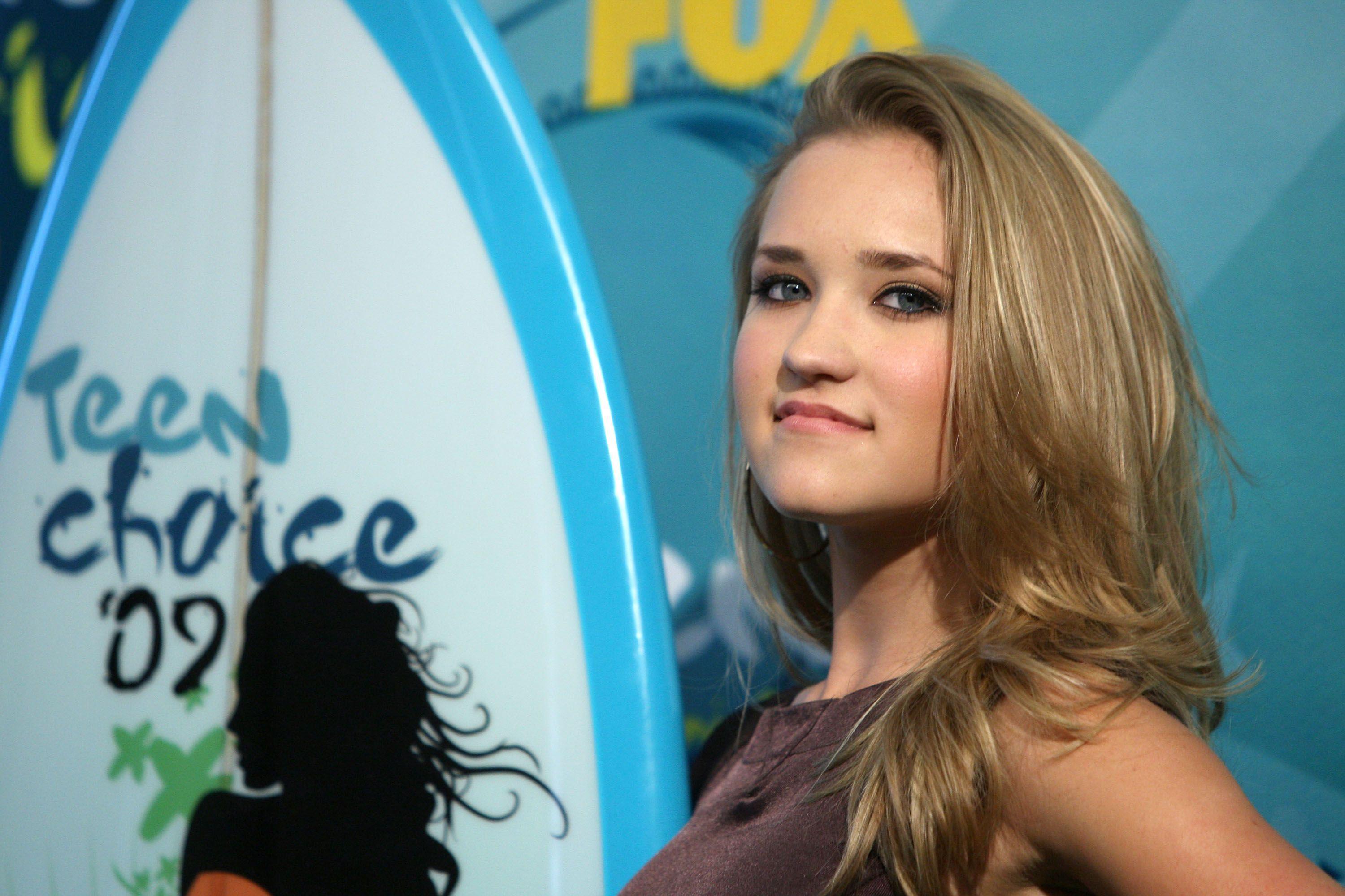 Emily Osment Wallpapers - Wallpaper Cave