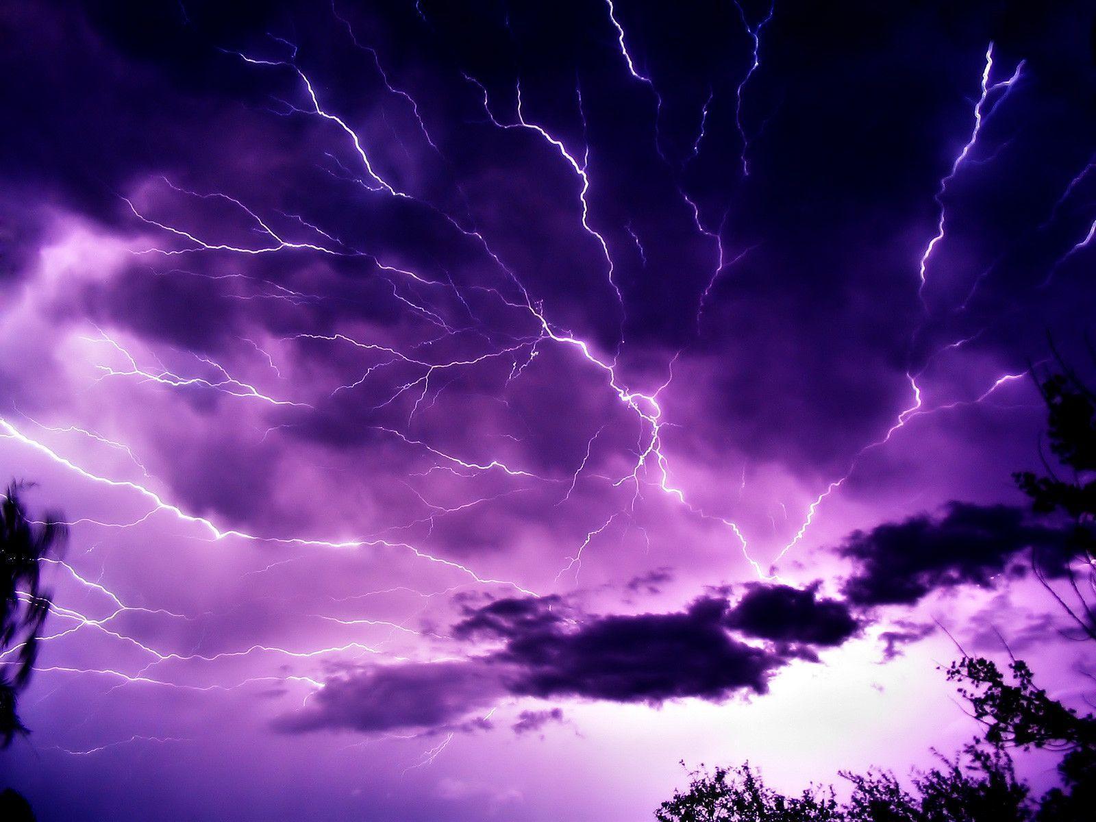 Real Lightning Bolts Wallpapers