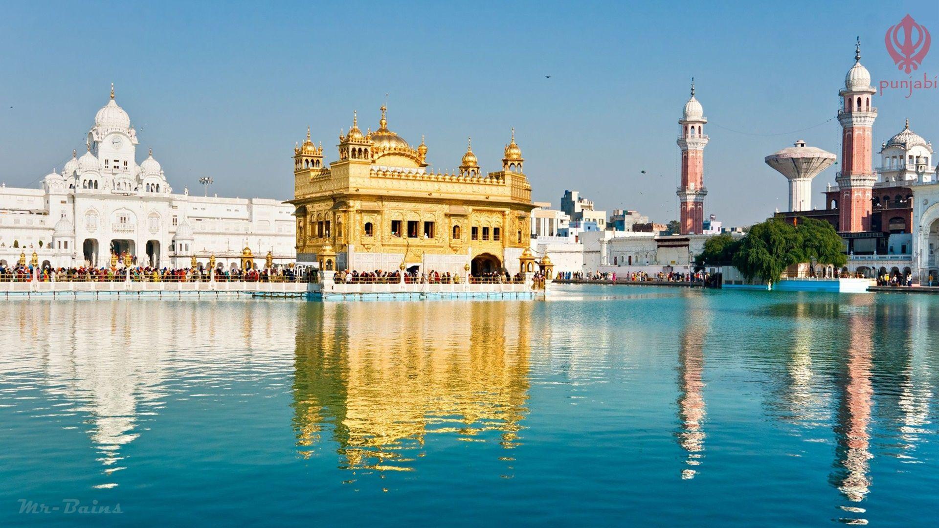 Harmandir Sahib in Amritsar Punjab India 730356 Wallpaper