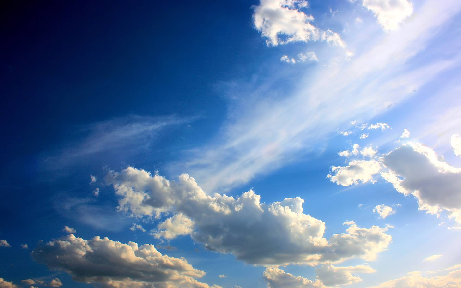 Beautiful sky HD wallpaper. Natural sky real wallpaper. Blue