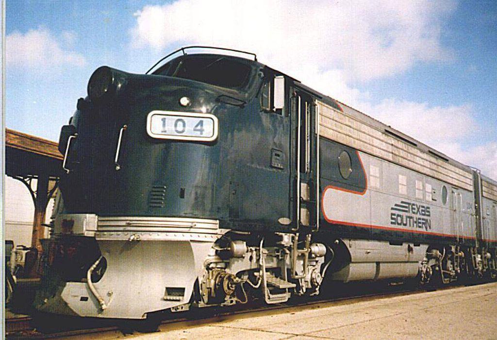 Locomotive Wallpapers - Wallpaper Cave