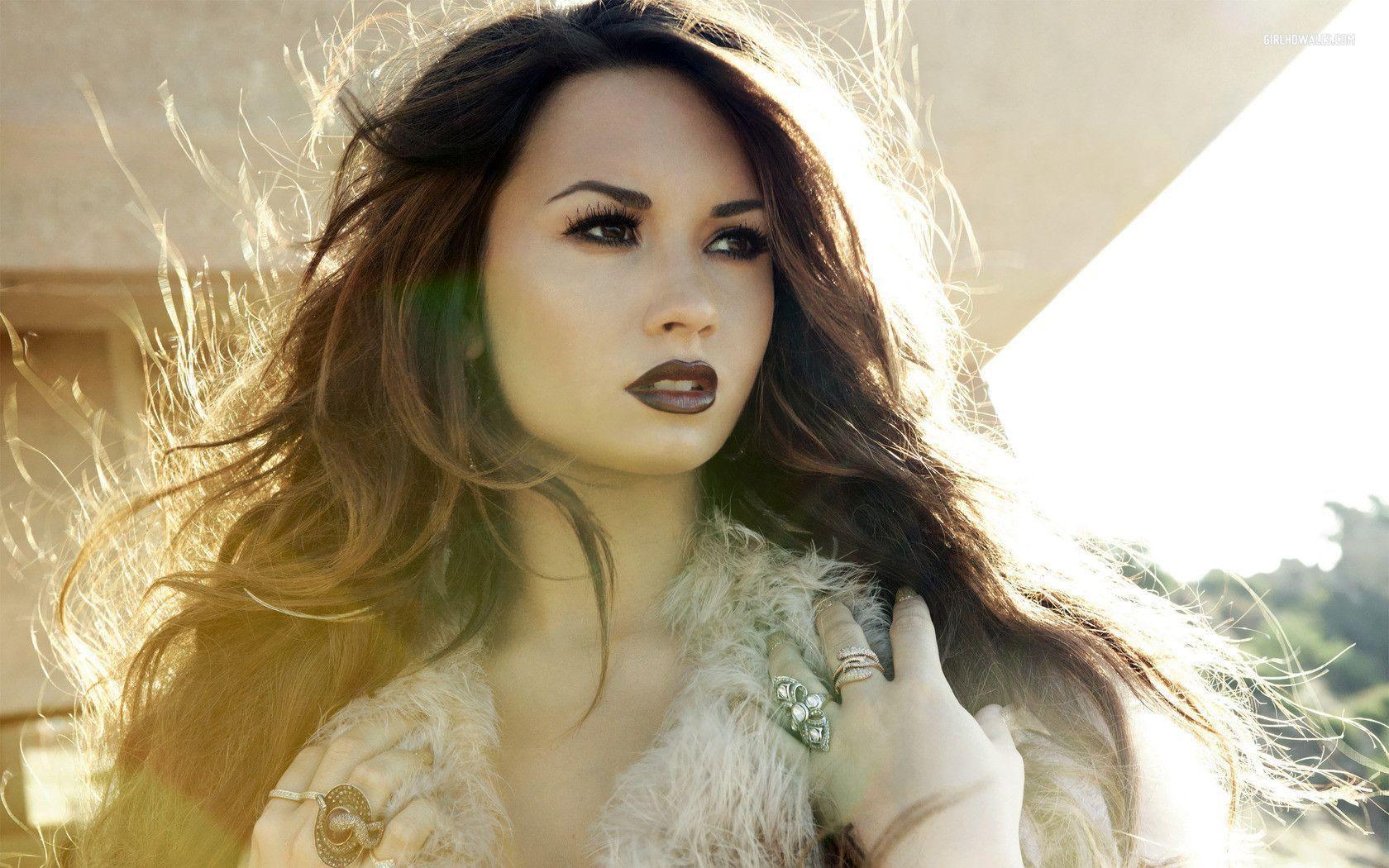 Demi Lovato wallpaper #