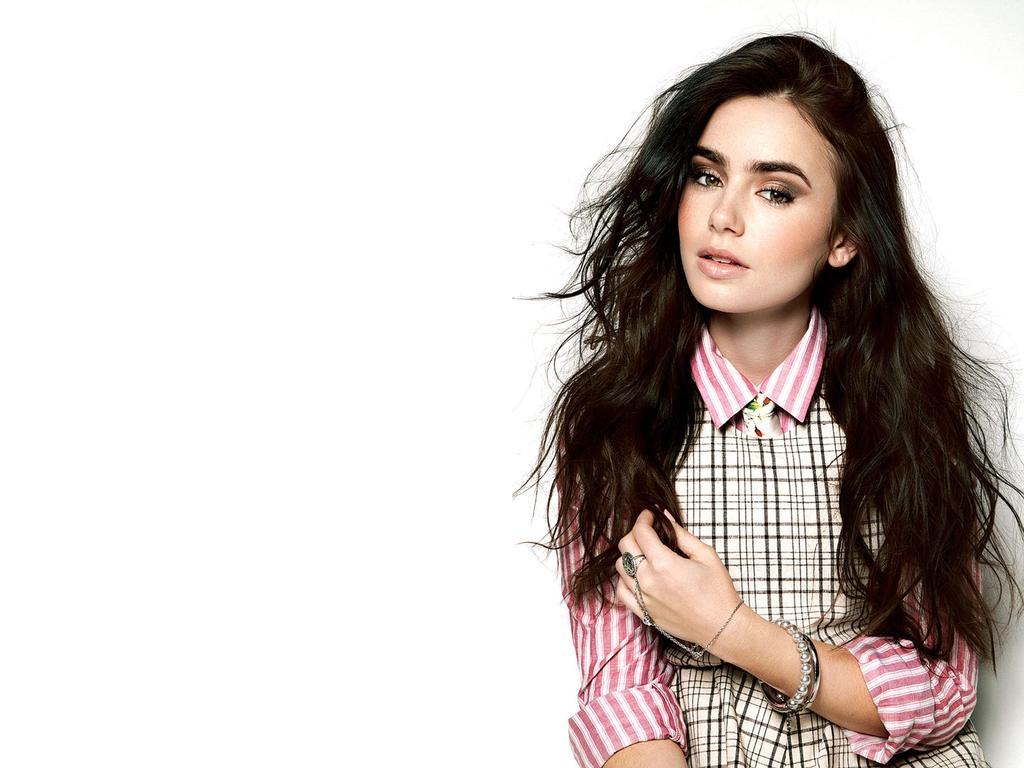 Lily Collins Wallpapers Wallpaper Cave