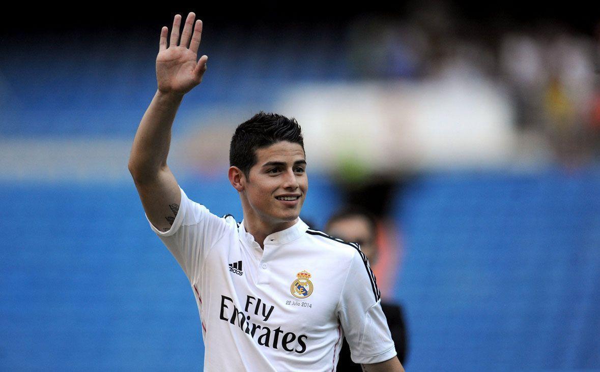 James Rodríguez is presented as Real Madrid&;s new number 10