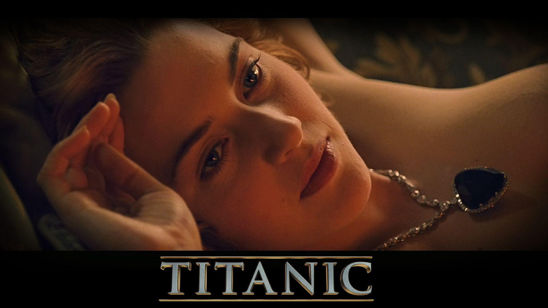 Kate Winslet in Titanic Wallpaper
