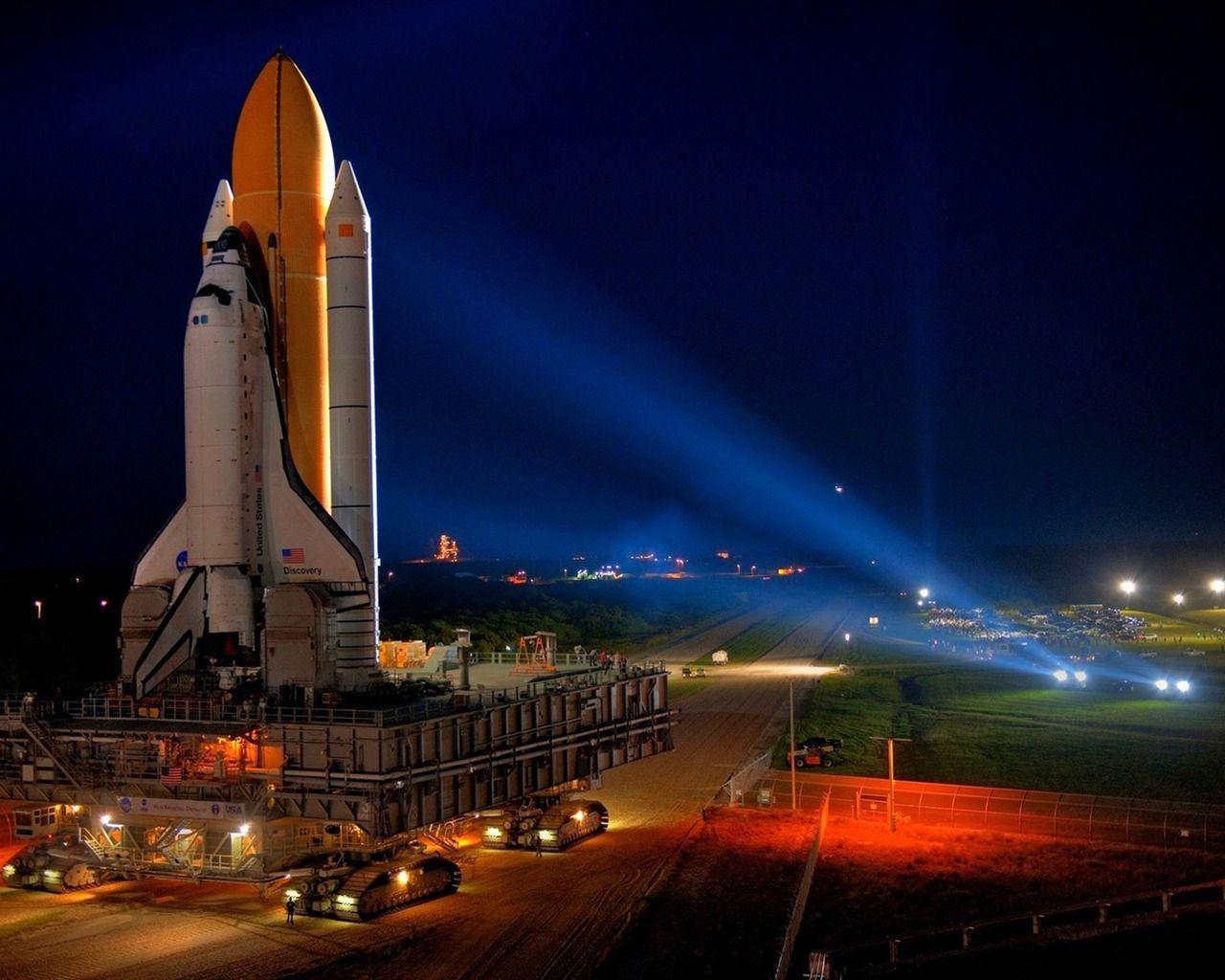 Space Shuttle Discovery HD Wallpaper Wallpaper Download