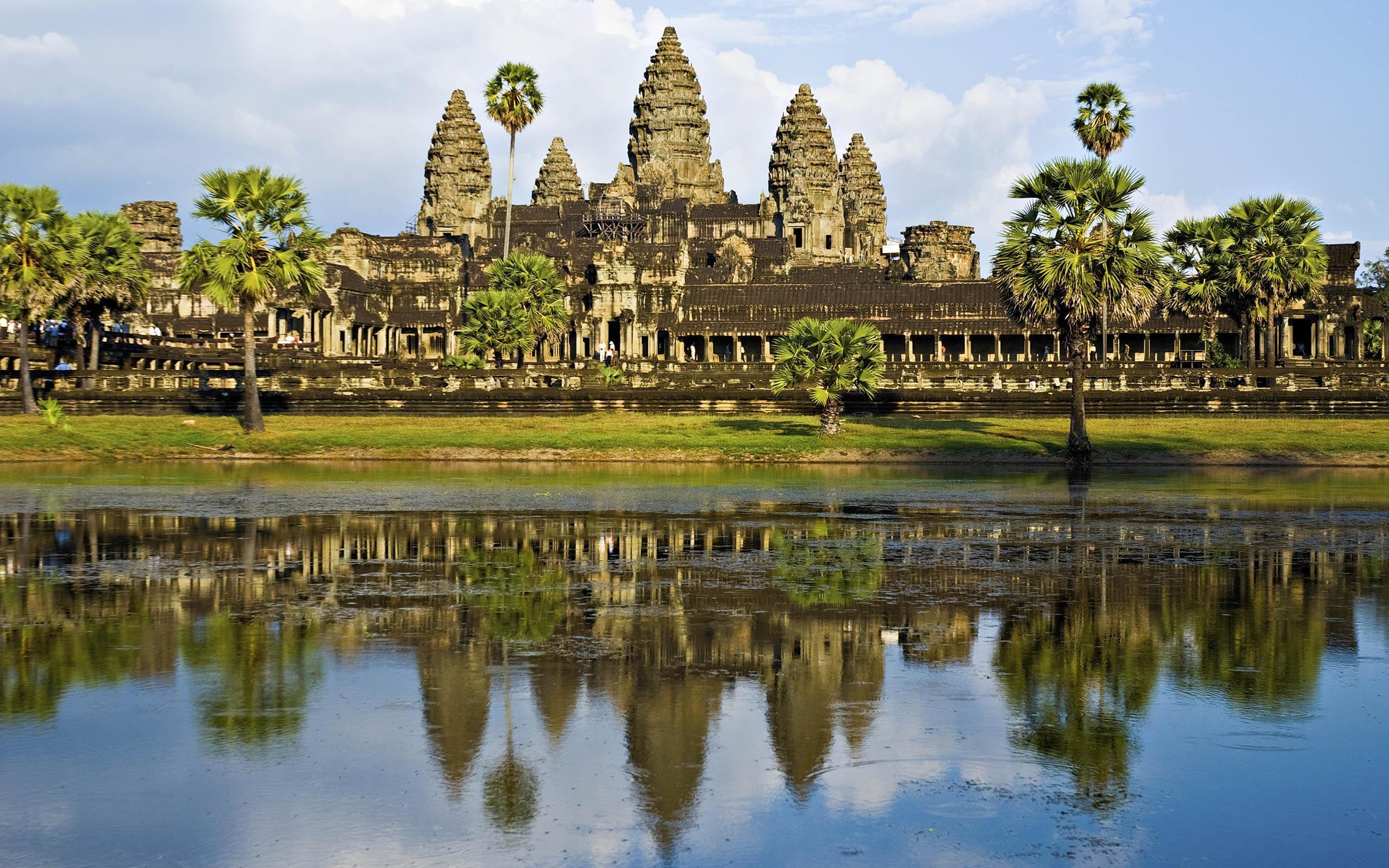 Ангкор Ват - най-големият религиозен паметник в света - Интересни