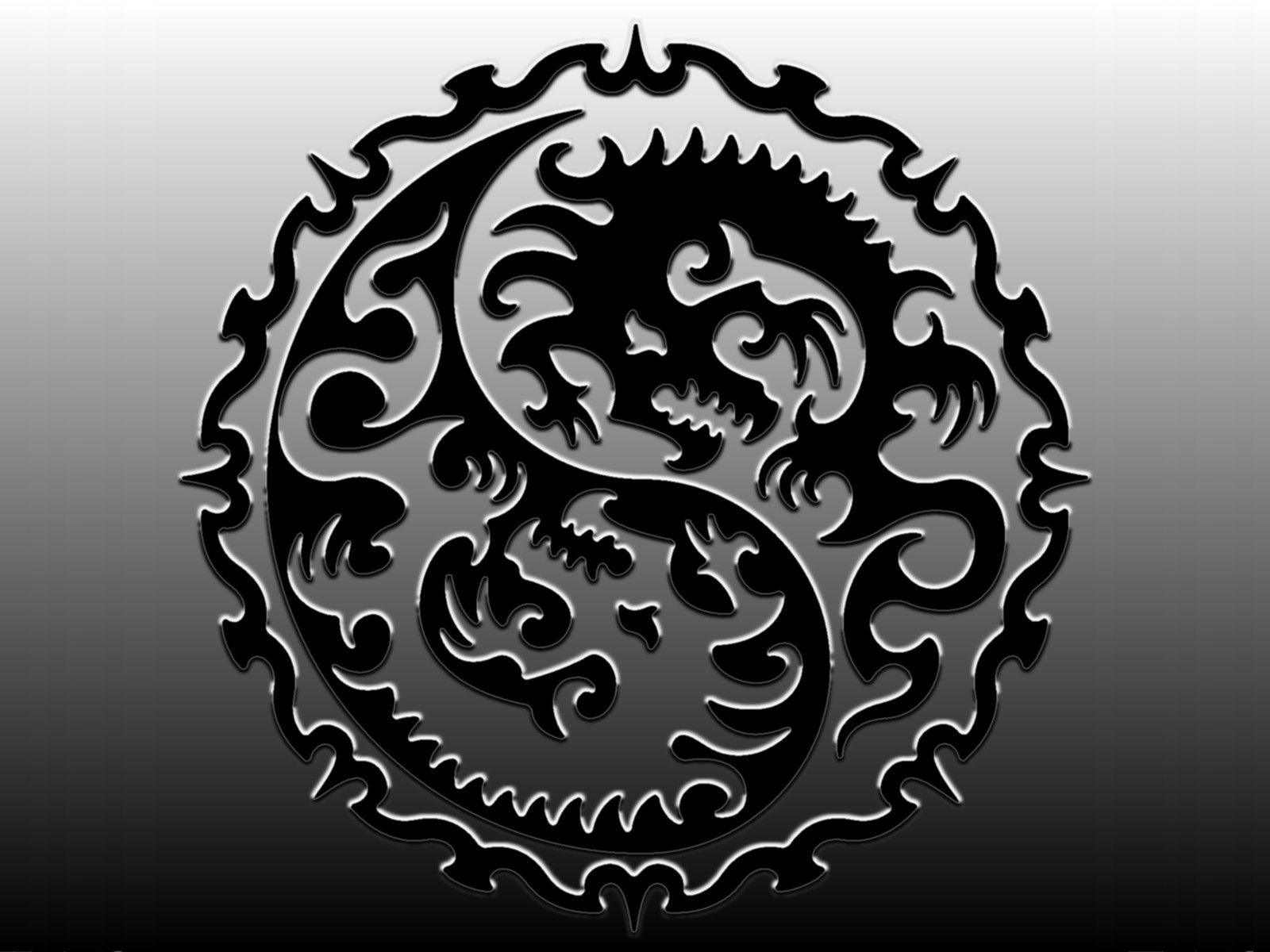 Орнамент дракона Инь-Янь