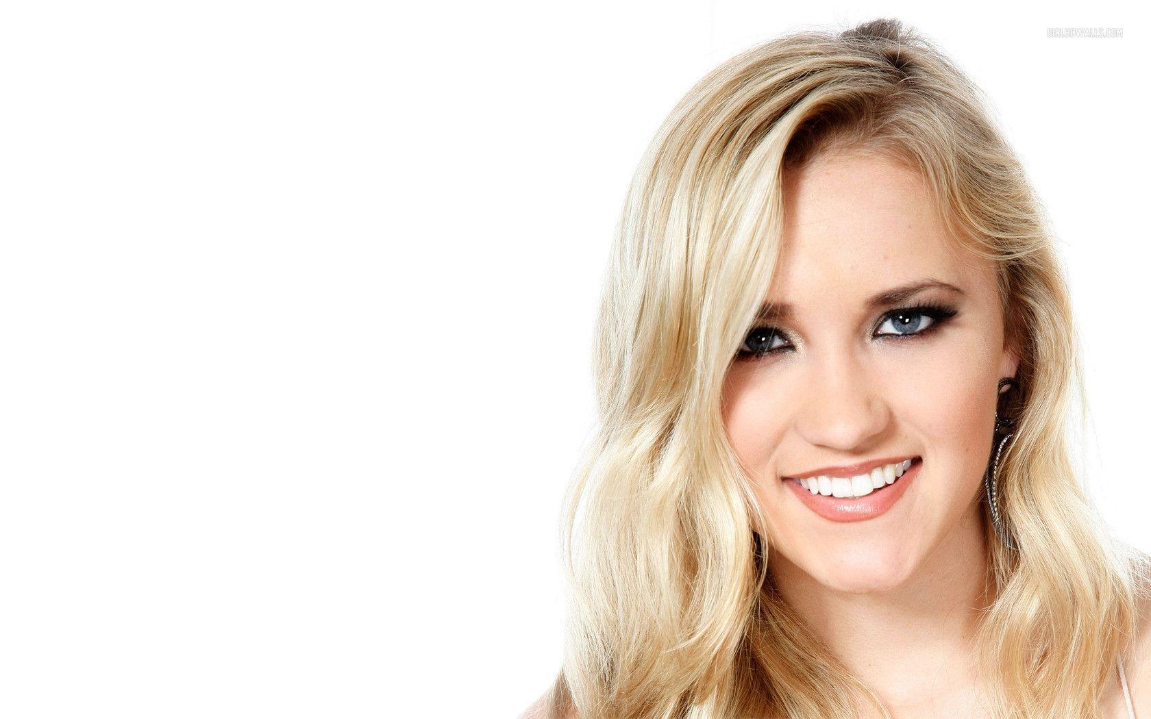 Emily Osment Wallpapers - Wallpaper Cave