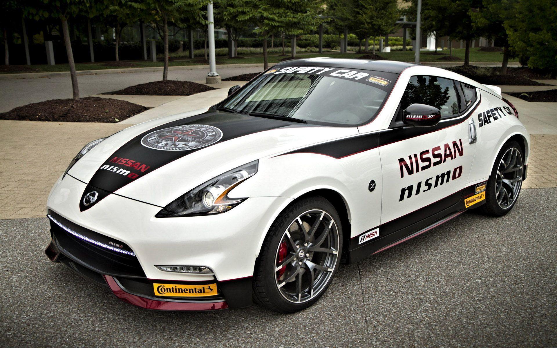 Nissan 370Z Wallpaper