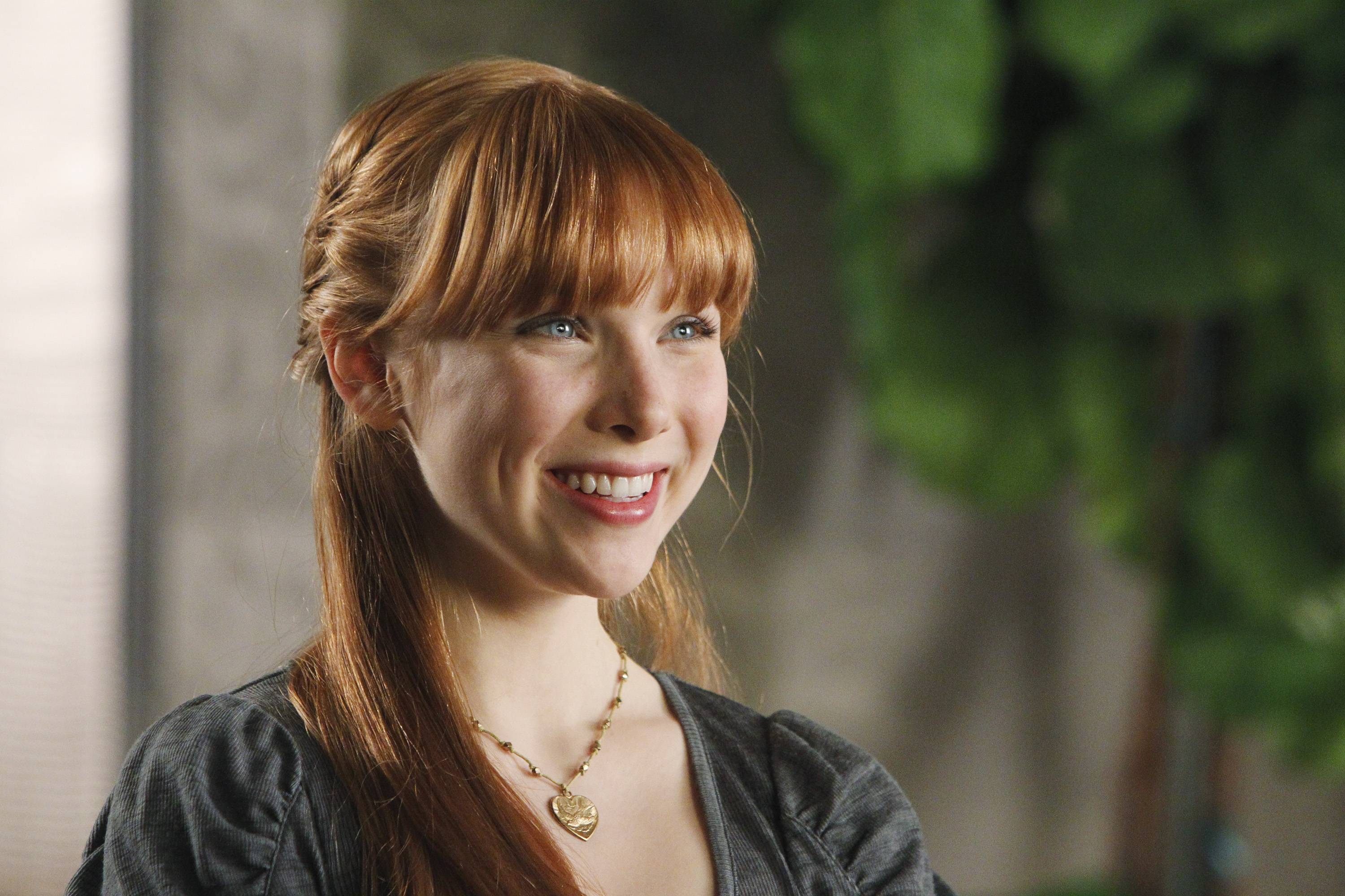 Pix For > Molly Quinn Wallpaper