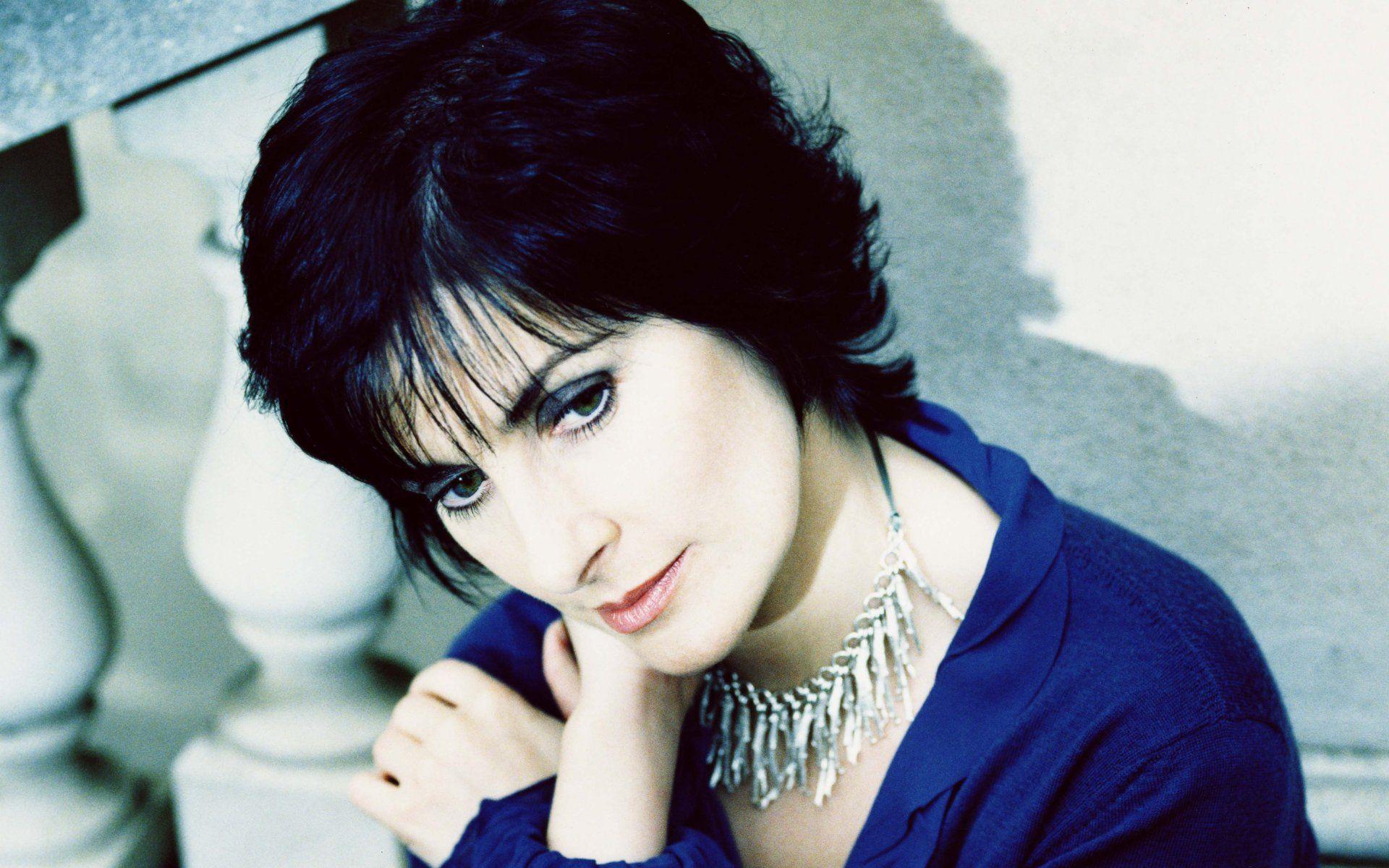Enya.com