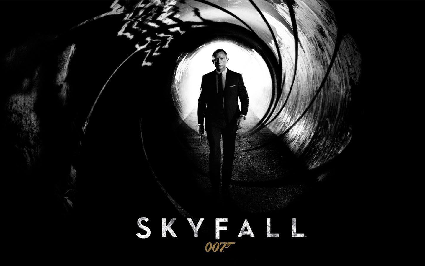 James Bond Skyfall Movie Wallpaper