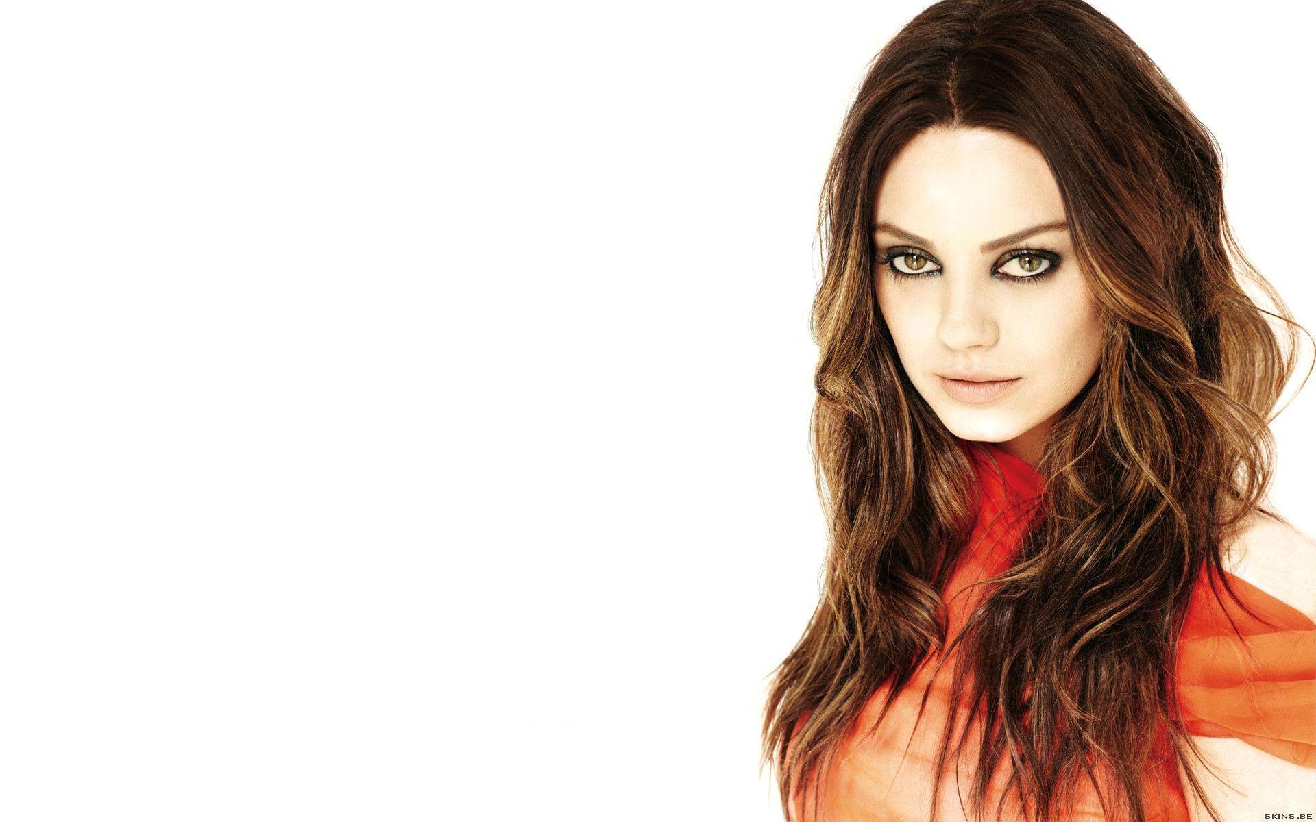 Mila Kunis Wallpaper HD wallpaper