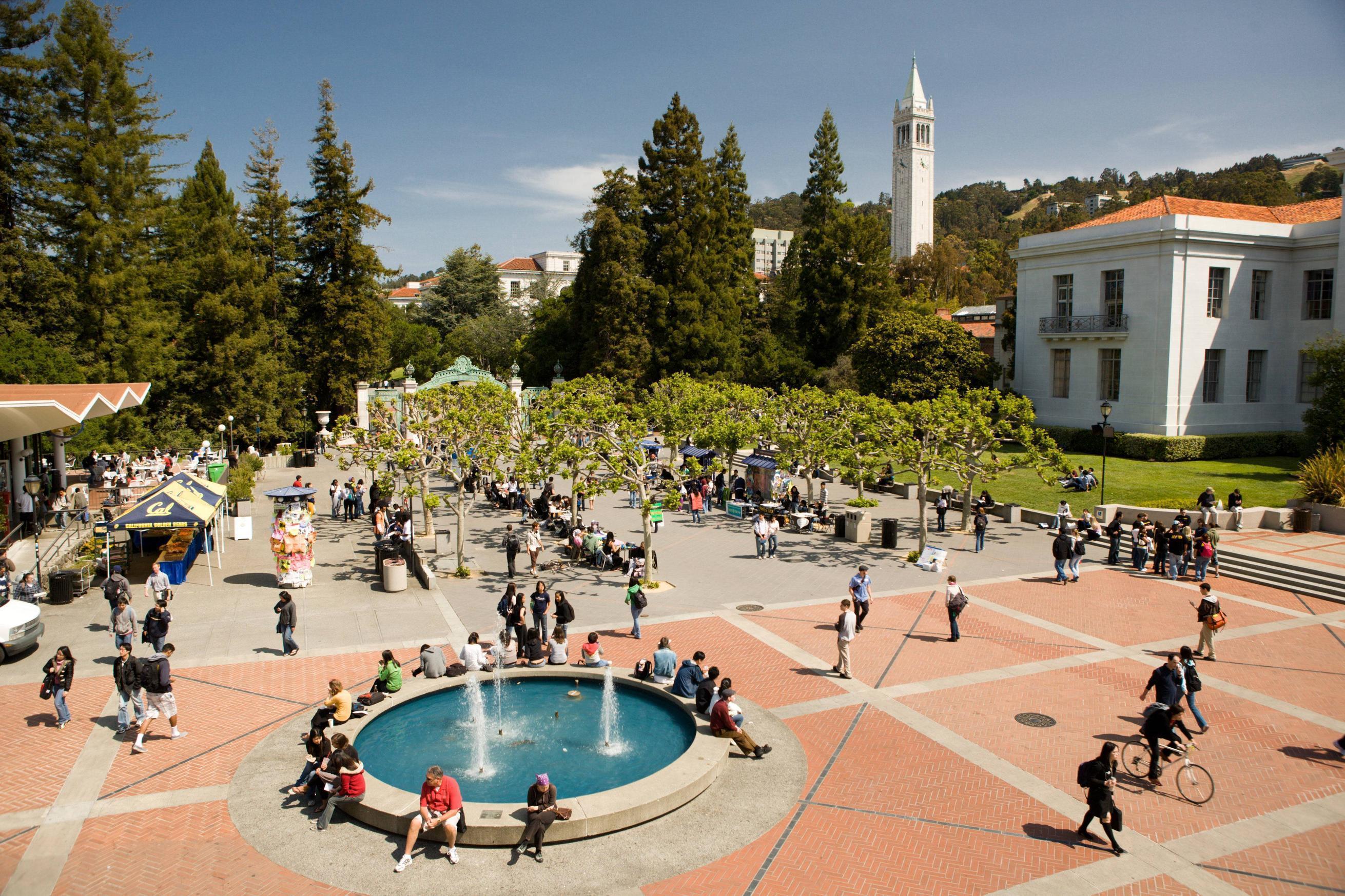 Photos of California Berkeley, Haas School of Business