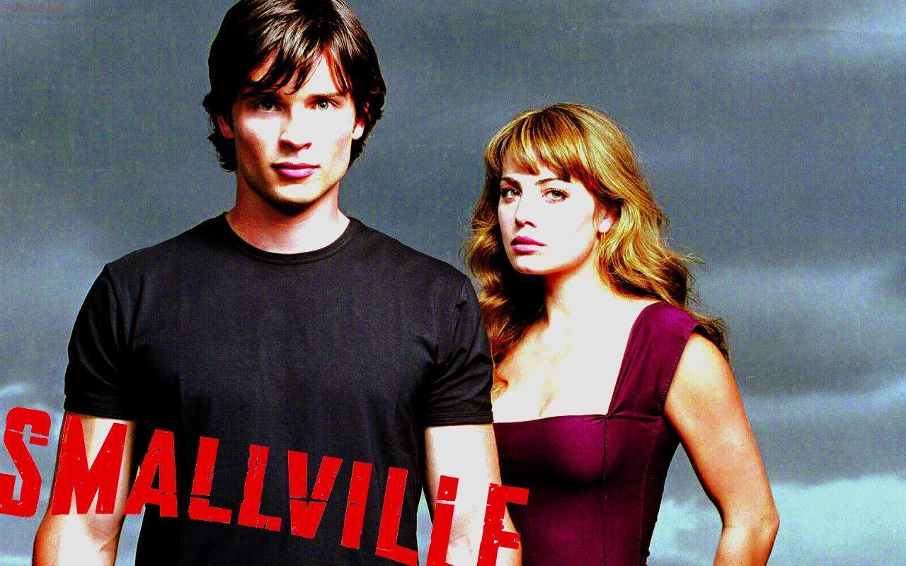 Smallville Wallpapers - Wallpaper Cave