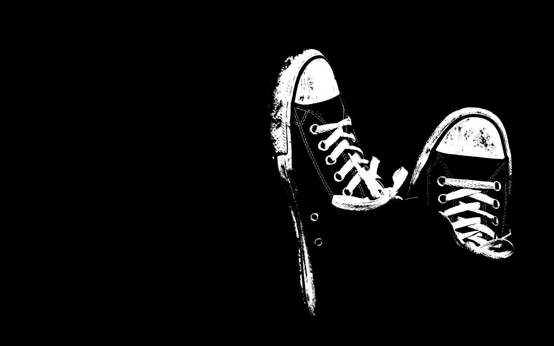 Art: Cool Converse Black White Black Background Wallpaper