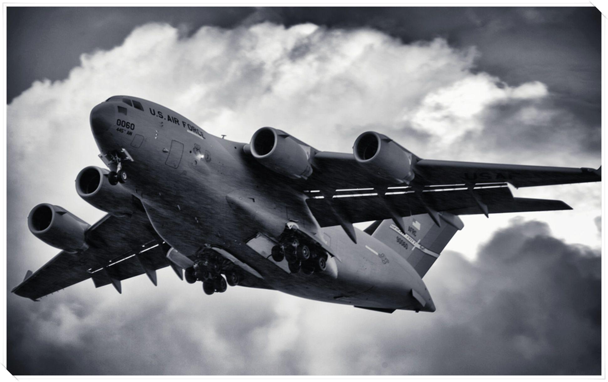 c 17 globemaster iiis intra theater heavy airlift support