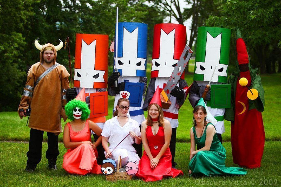 castle crashers costumes
