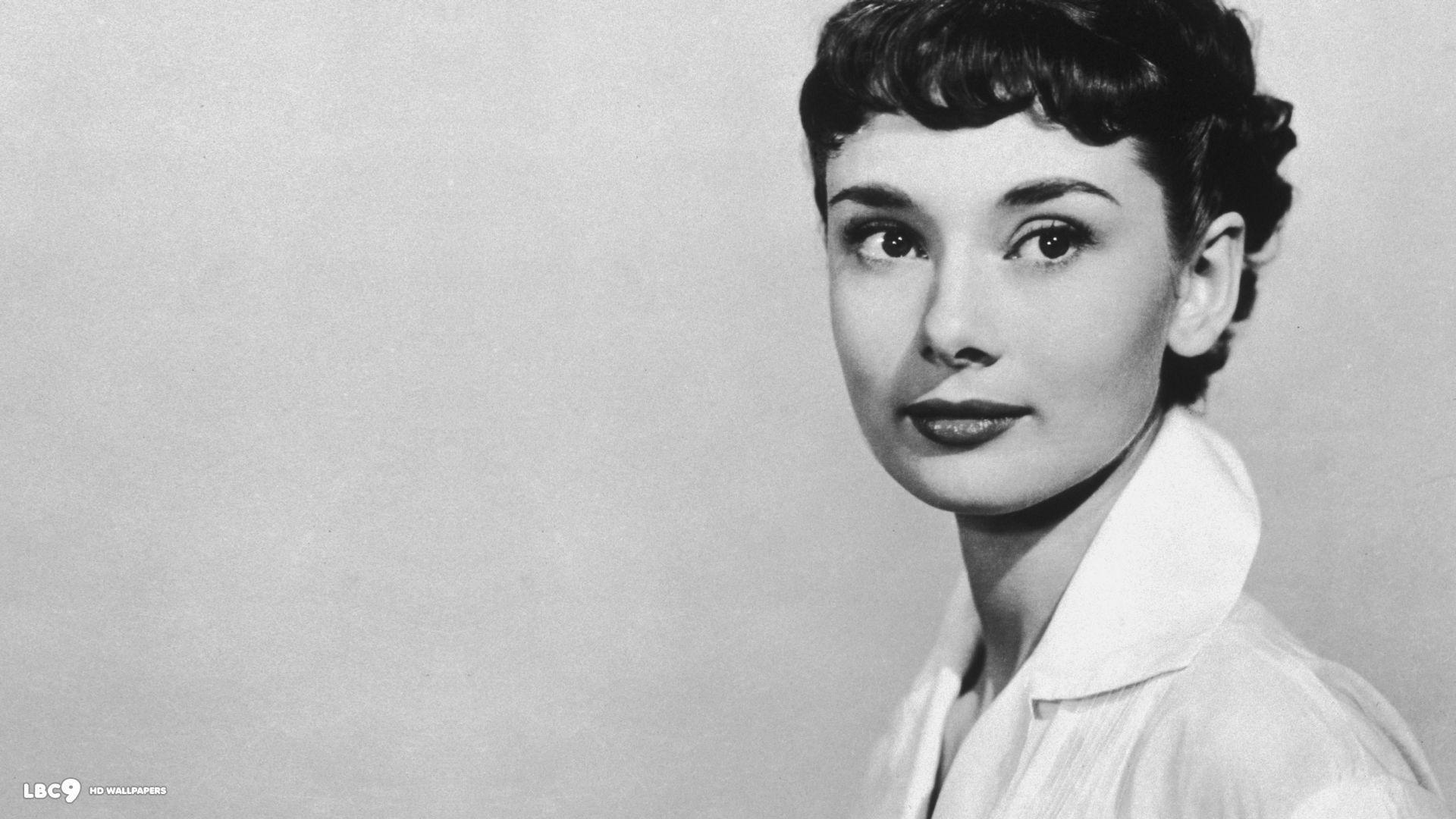 Audrey Hepburn Wallpaper 3 50. Actresses HD Background
