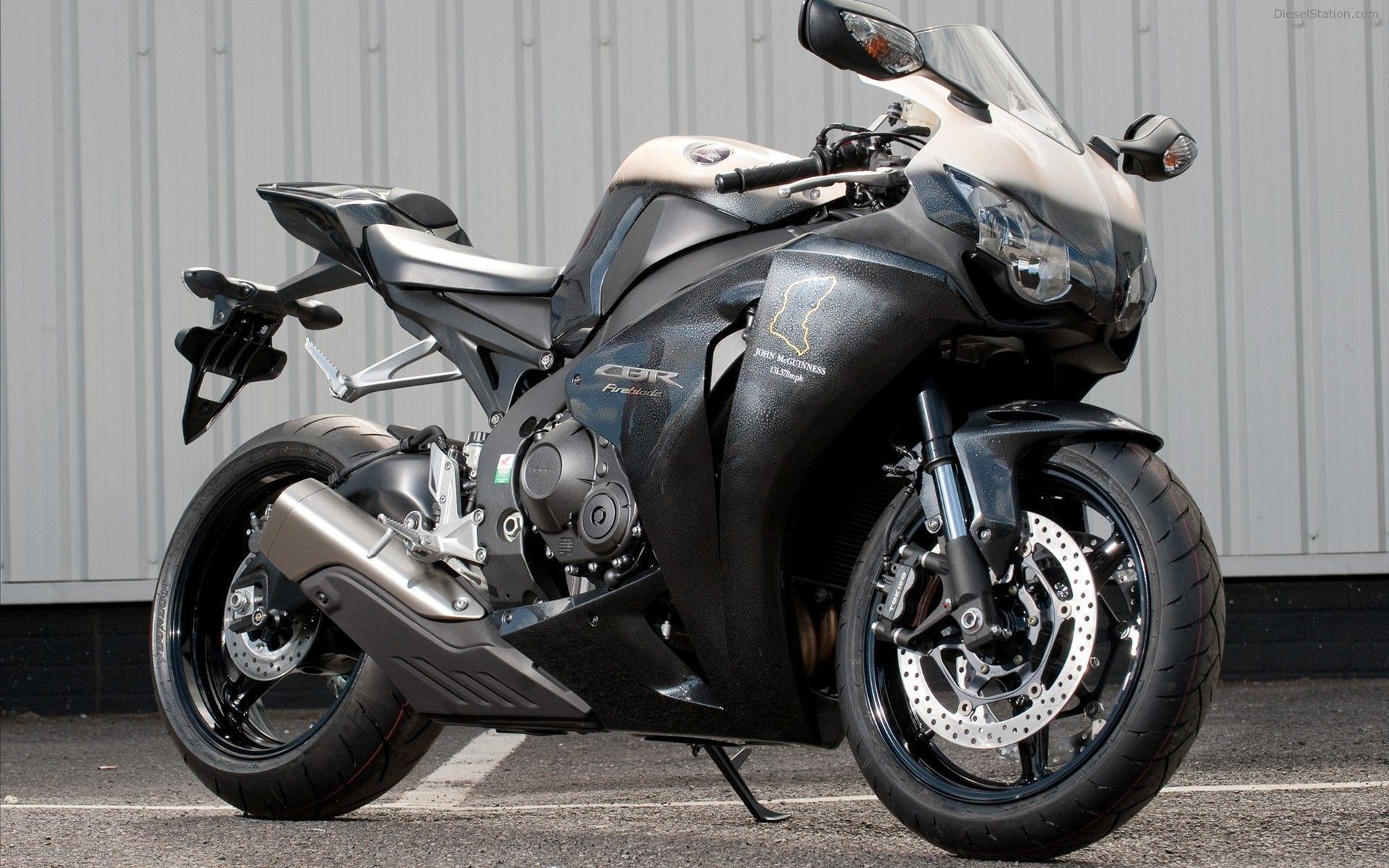 Honda CBR1000RR Fireblade Special Edition Widescreen Exotic Bike