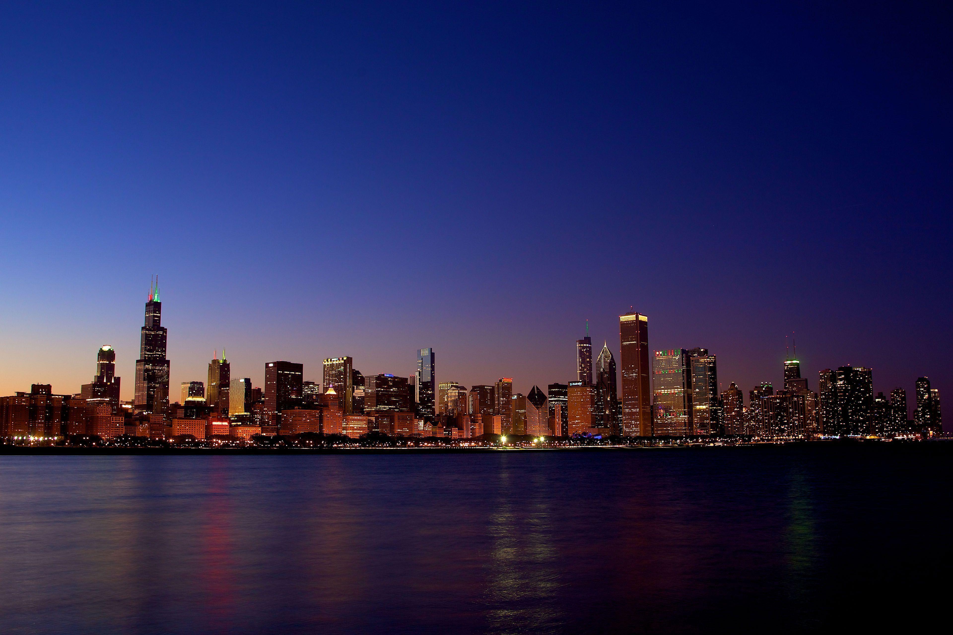 Pix For > Chicago Skyline Wallpaper