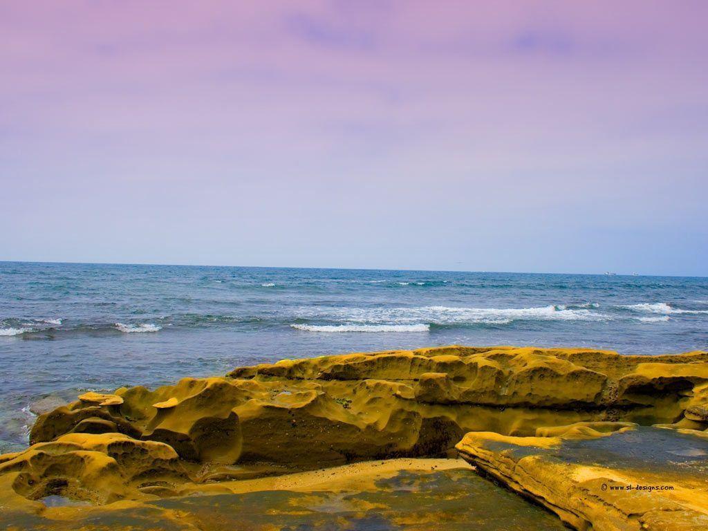 Free Wallpaper- Beach Desktop Wallpaper