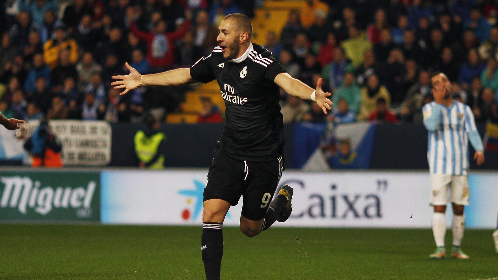 Gareth Bale scores as Real Madrid set club record against Malaga