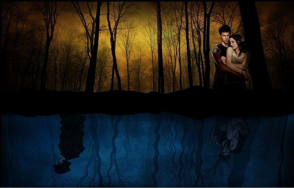 Jacob and Bella new moon wallpaper and Bella Fan Art