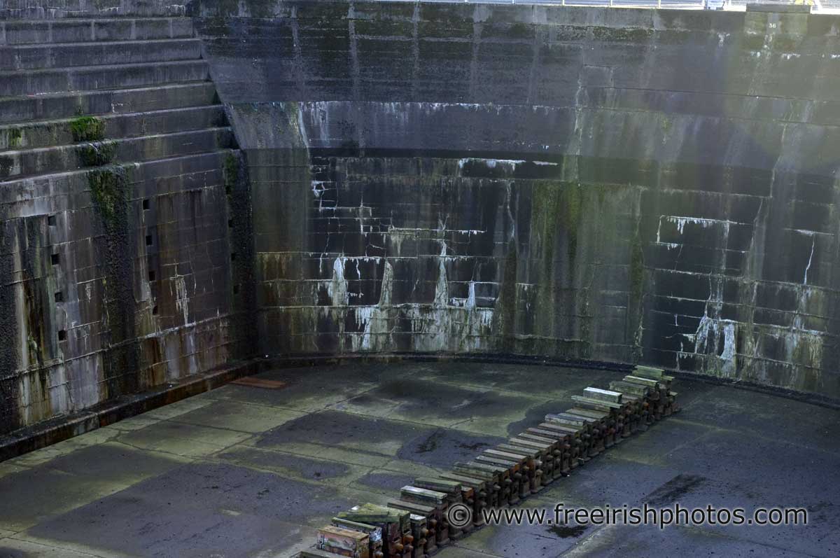 Titanic Dry Dock Irish Photo, Stock Image, Desktop